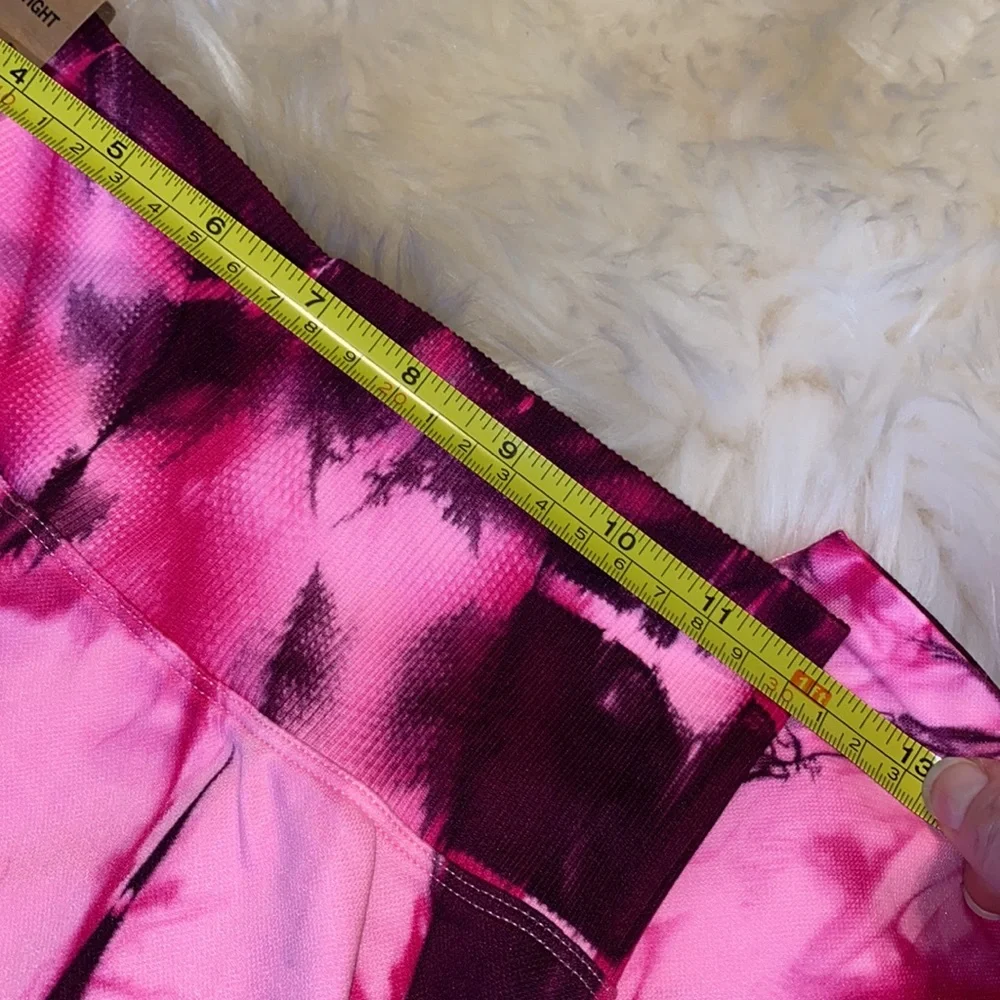 🆕PINK Victoria’s Secret Pink Spiral Tie Dye Set, M, S